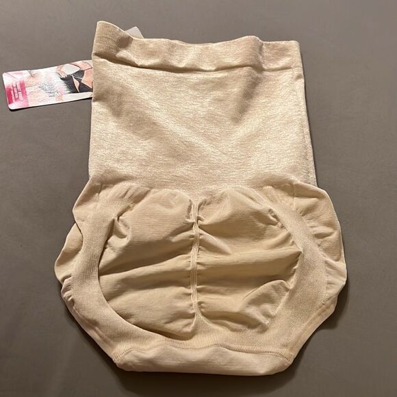 NWT Maidenform High Waist Firm Control Brief Shapewear - Size Medium - Picture 9 of 10